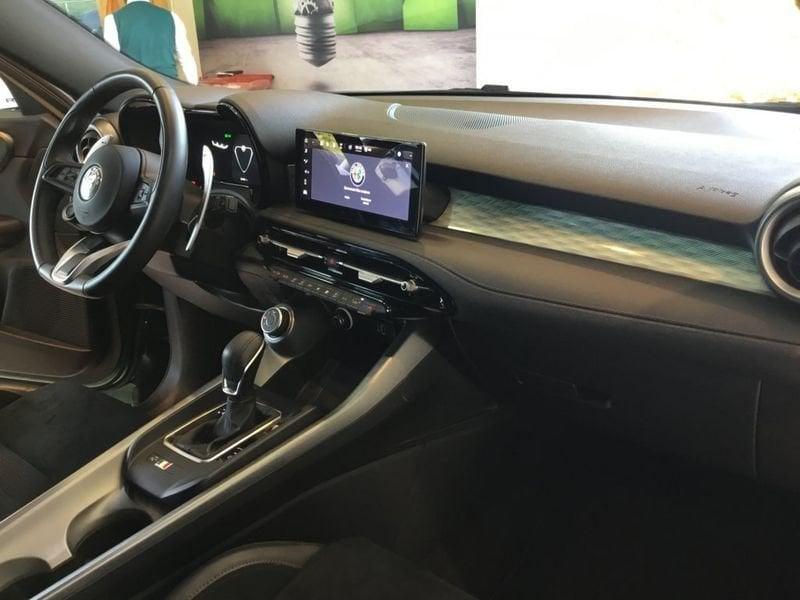 Alfa Romeo Tonale 1.3 280CV PHEV AT6 Veloce MY22