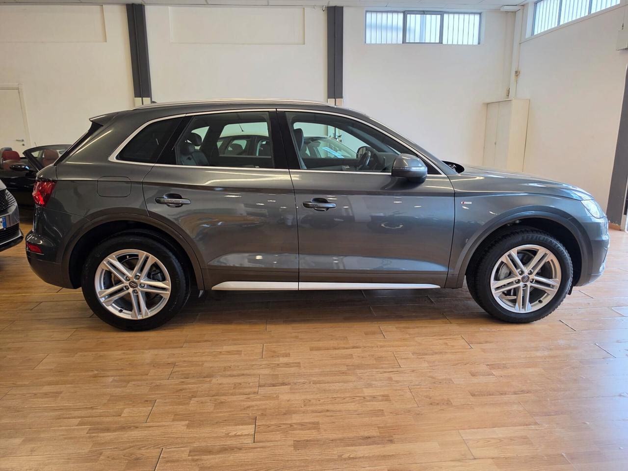 Audi Q5 2.0 TDI 163CV S-LINE 2017