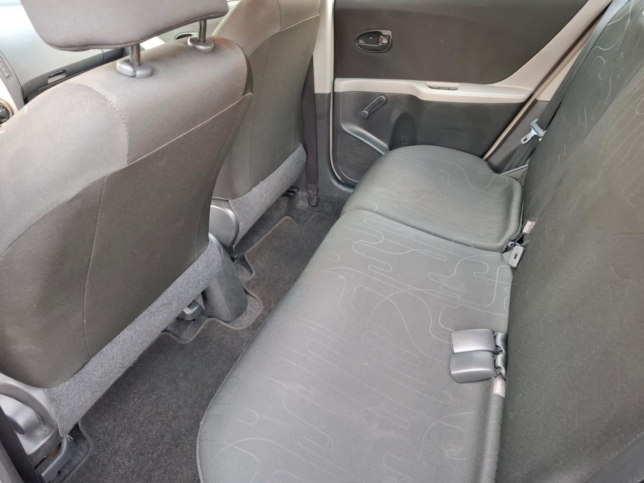 Toyota Yaris 1.0 benzina 5P 2° SERIE LUXURY PACK