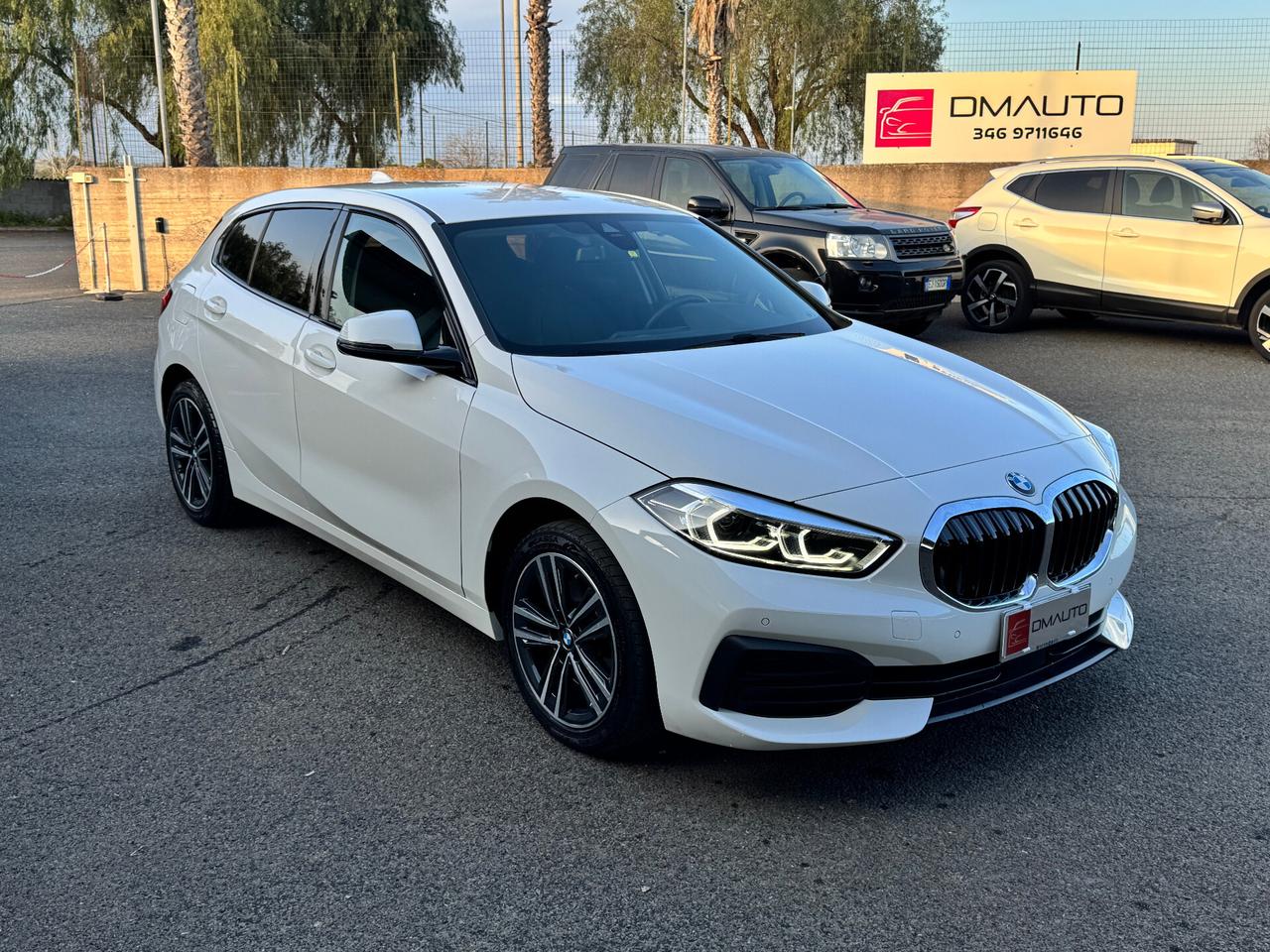 Bmw 118 118d 5p. Business Advantage