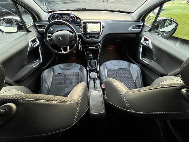 Peugeot 2008 PureTech Turbo 110 S&S Allure