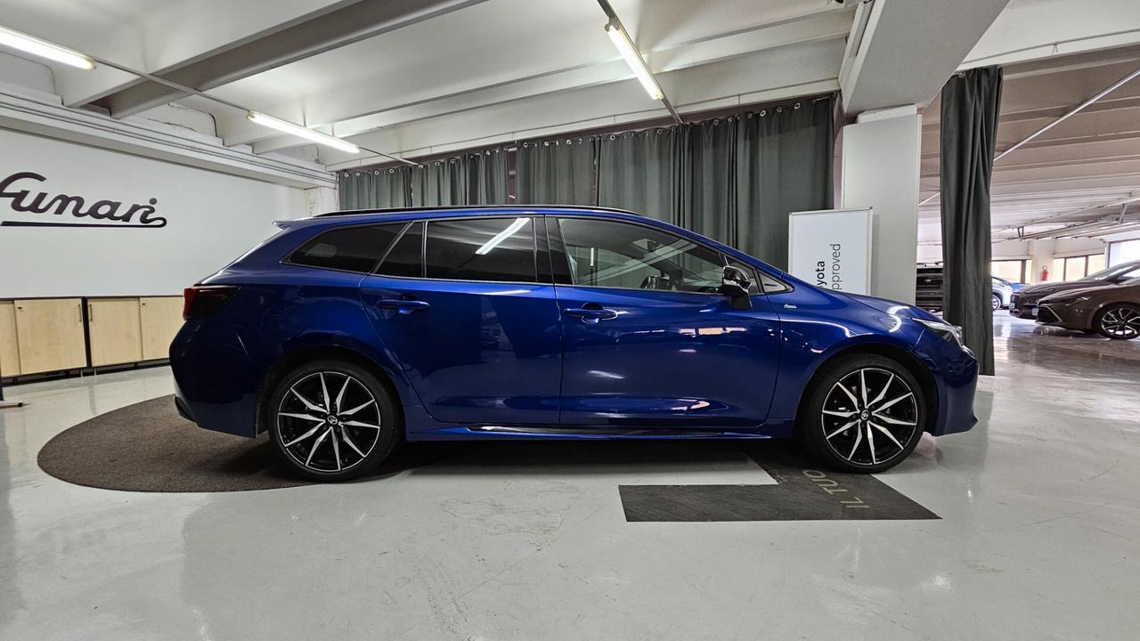 Toyota Corolla GR SPORT 1.8 Hybrid Touring Sports