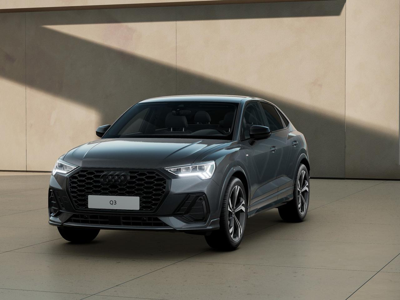 Audi Q3 sportback 35 2.0 tdi identity black s-tronic