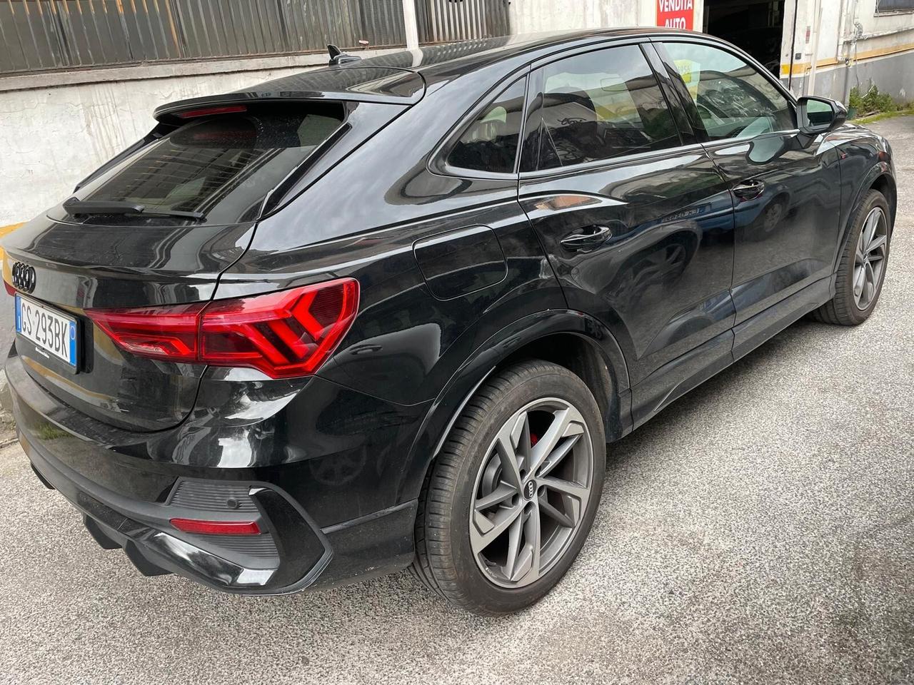 Audi Q3 SPB 35 TFSI S tronic line edition