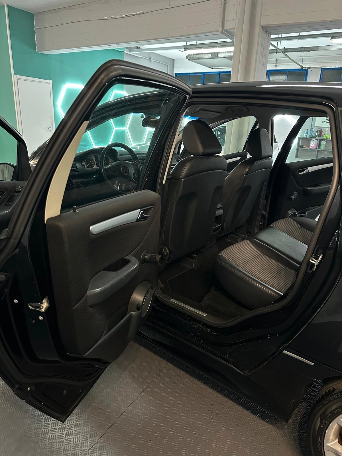 Mercedes-benz B 180 CDI Chrome