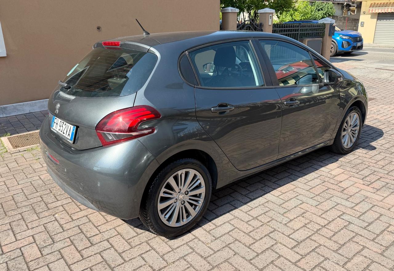 Peugeot 208 1.6 BlueHDi 75 cv Ok Neopatentati