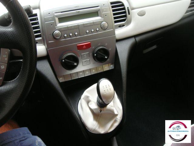 LANCIA - Ypsilon - 1.2 Elle