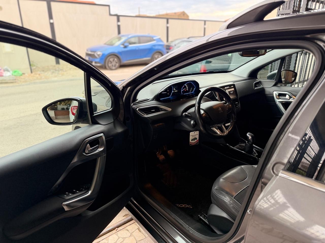 Peugeot 2008 BlueHDi 100 GT Line