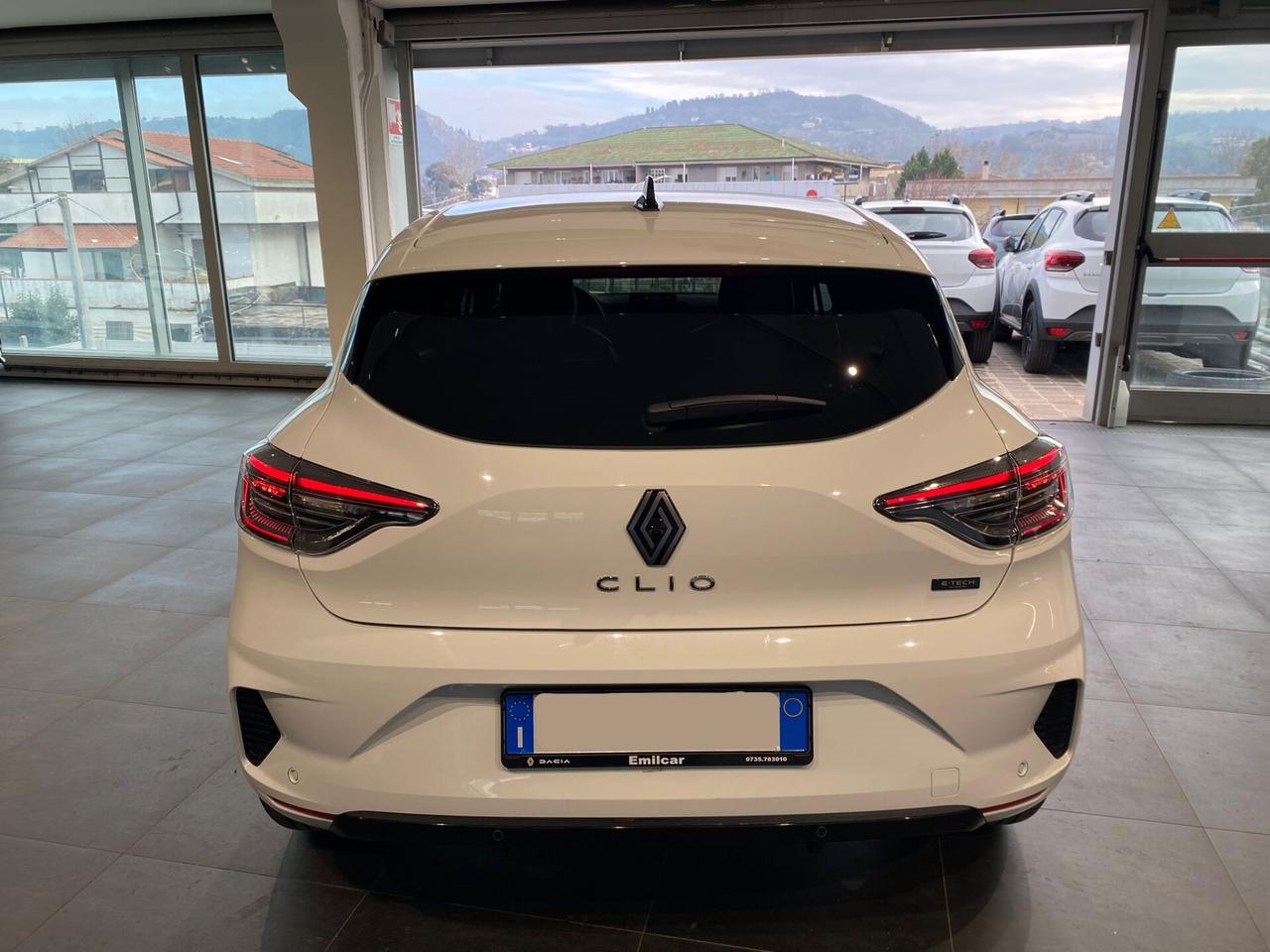 Renault Clio Full Hybrid E-Tech 145 CV 5 porte Techno