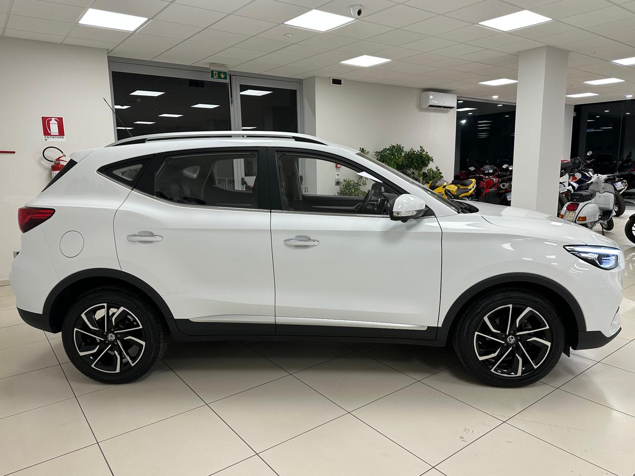 Mg ZS 1.5 VTi-tech Luxury 106 Cv Aziendale - 2023