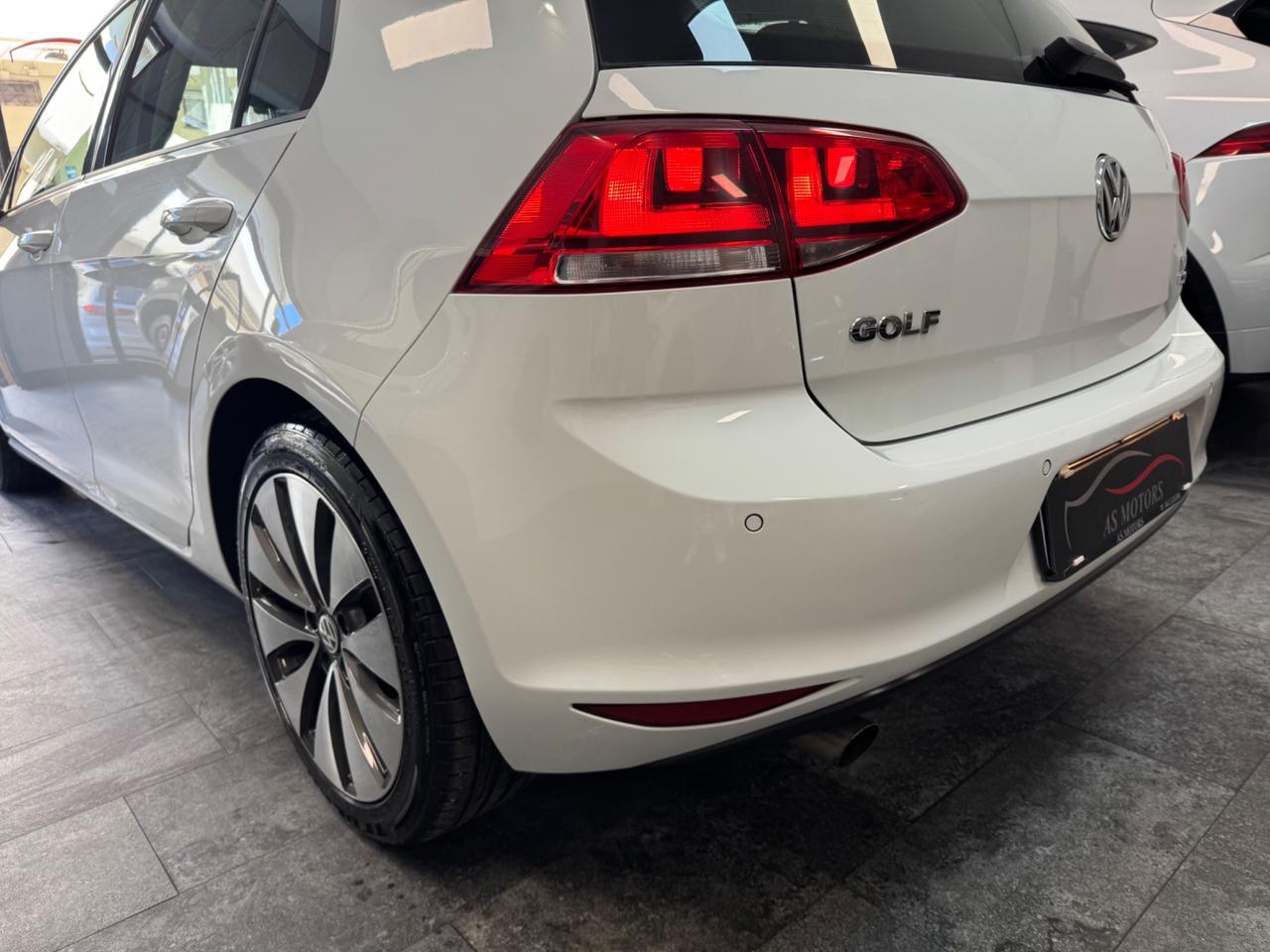 Volkswagen Golf 1.6 TDI 110 CV DSG HIGHLINE