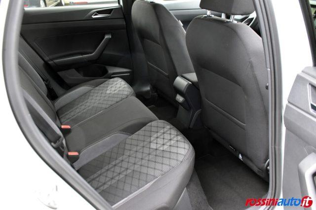 VOLKSWAGEN Taigo 1.0 TSI 116 CV DSG R-LINE + R18 + REARVIEW + TECH