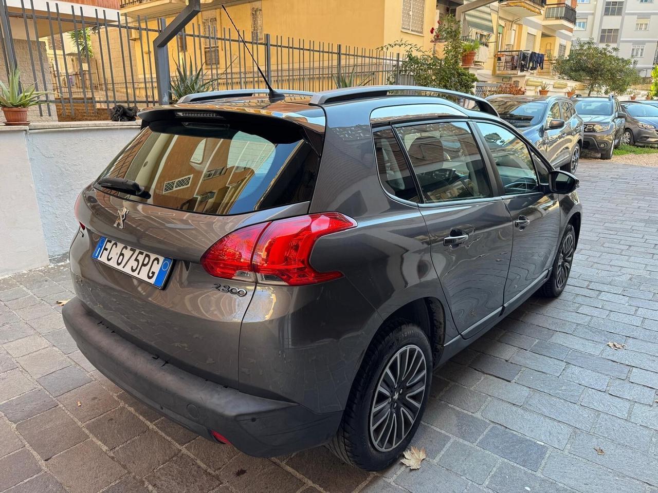 Peugeot 2008 1.2 Puretech 82 cv Allure