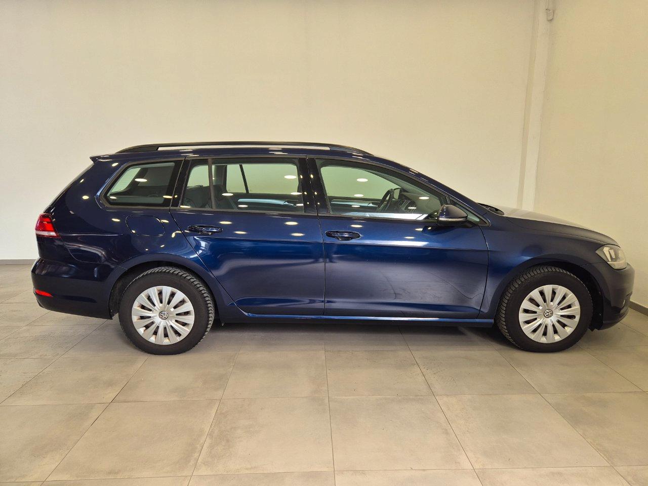 Volkswagen Golf Variant 1.6 tdi Business 115cv - NEOPATENTATI - Carplay