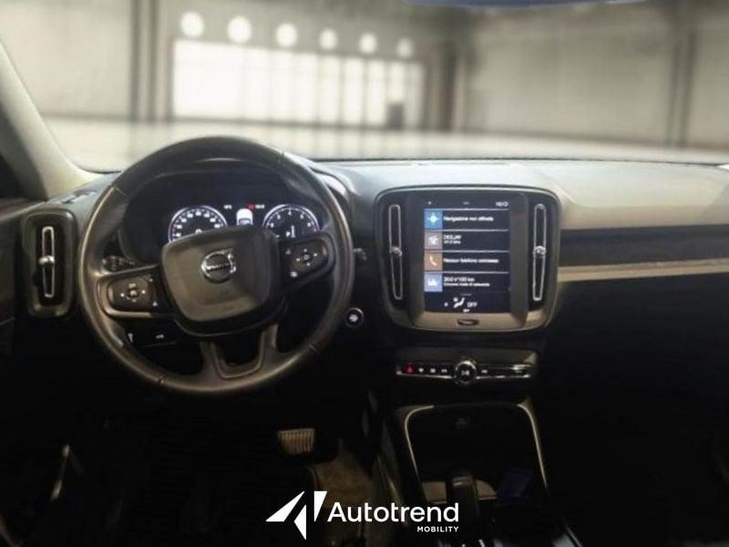 Volvo XC40 T2 129 CV Automatico Momentum Core