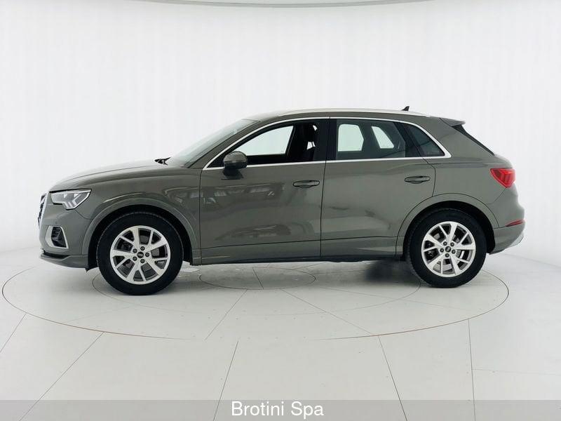 Audi Q3 35 TFSI Business Advanced