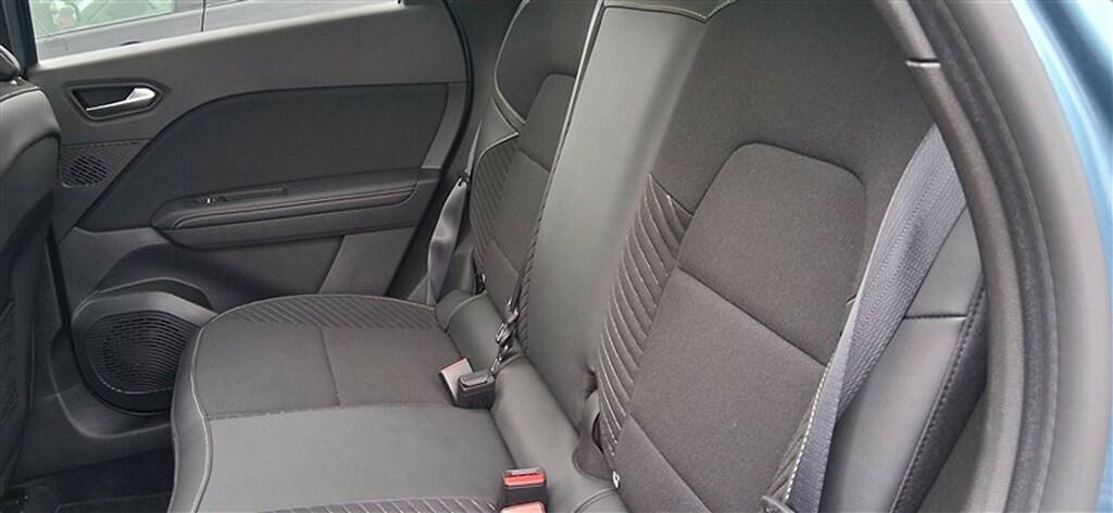 Renault Captur 1.6 E-Tech full hybrid Iconic Auto