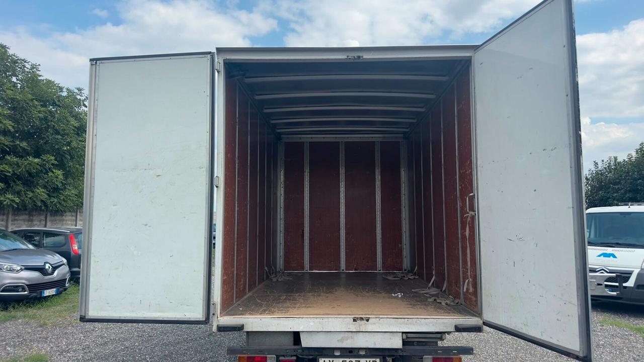 Isuzu NPR/NKR NPR 65 3.9 TD PL Telaio Cabinato