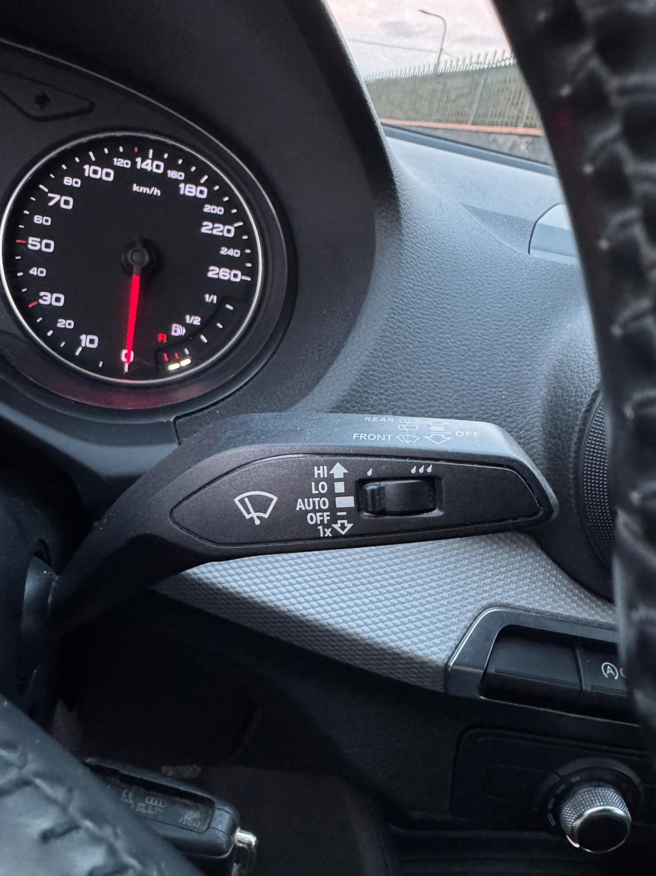 Audi Q2 1.6 TDI TOTAL BLACK