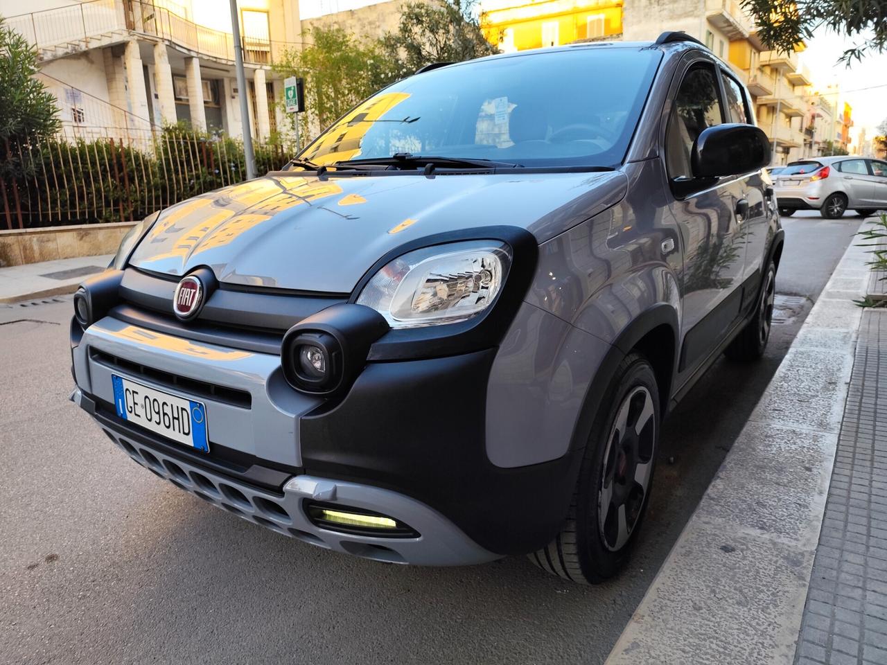 Fiat Panda Cross 1.0 FireFly S&S Hybrid
