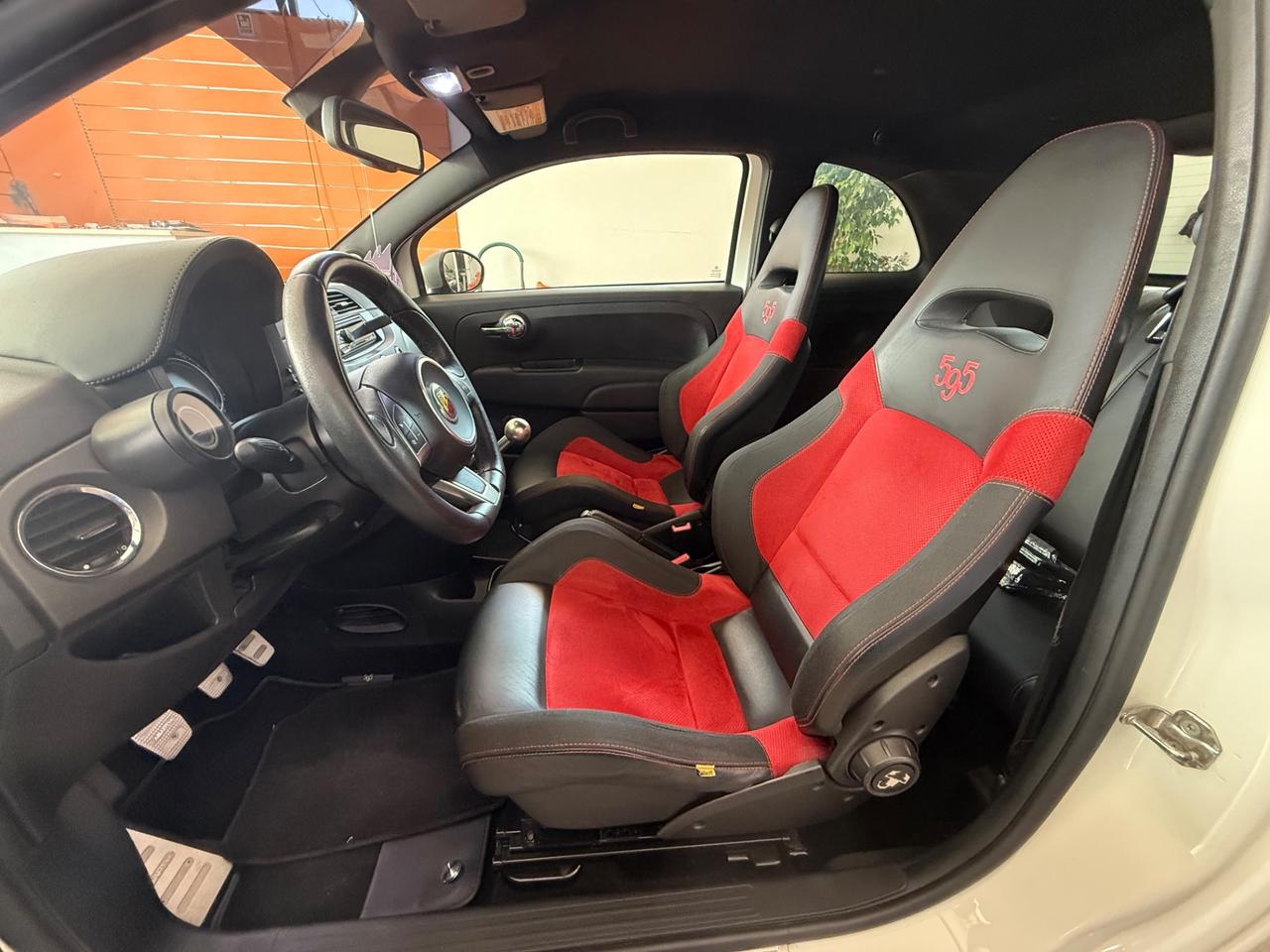 Abarth 595 1.4 Turbo T-Jet 160 CV Competizione