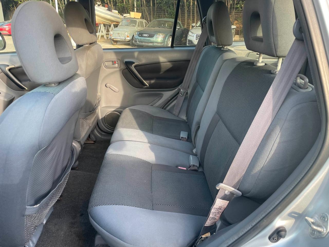 Toyota RAV 4 RAV4 2.0 Tdi D-4D cat 5 porte