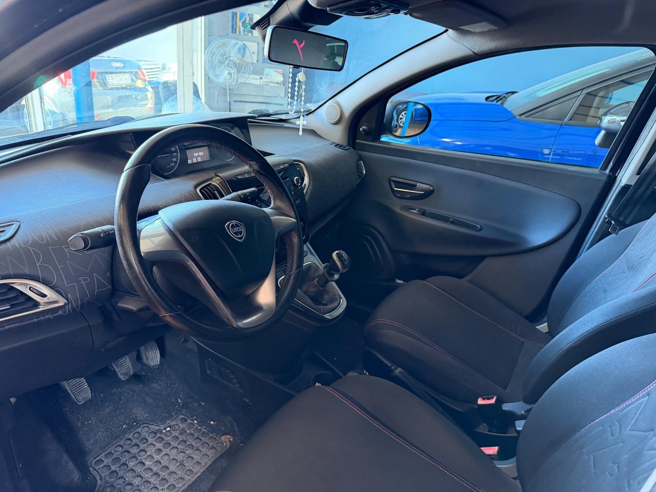 Lancia Ypsilon 1.2 54MILA KM BENZINA 2013 5 porte