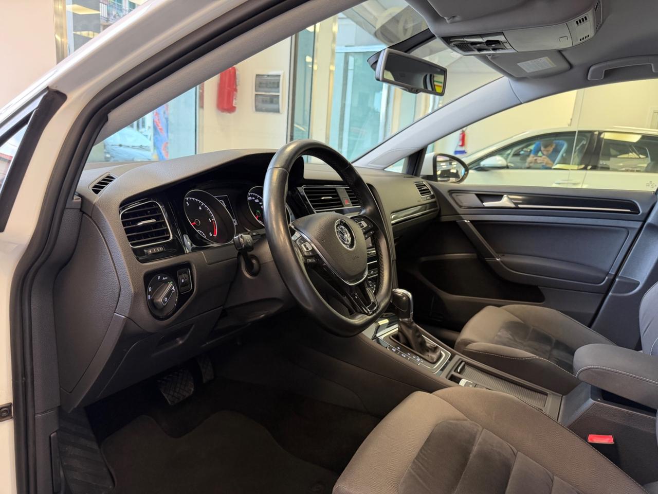 Volkswagen Golf 1.6 TDI DSG 5p. Highline BlueMotion Technology