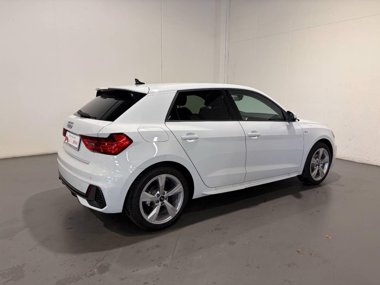 AUDI A1 SPORTBACK 30 TFSI S-TRONIC S LINE EDITION