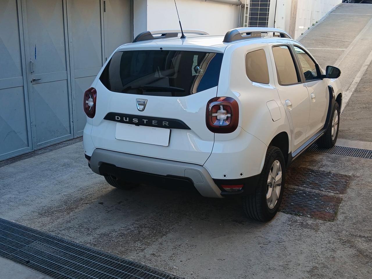 Dacia Duster 1.6 SCe 4x2 Prestige