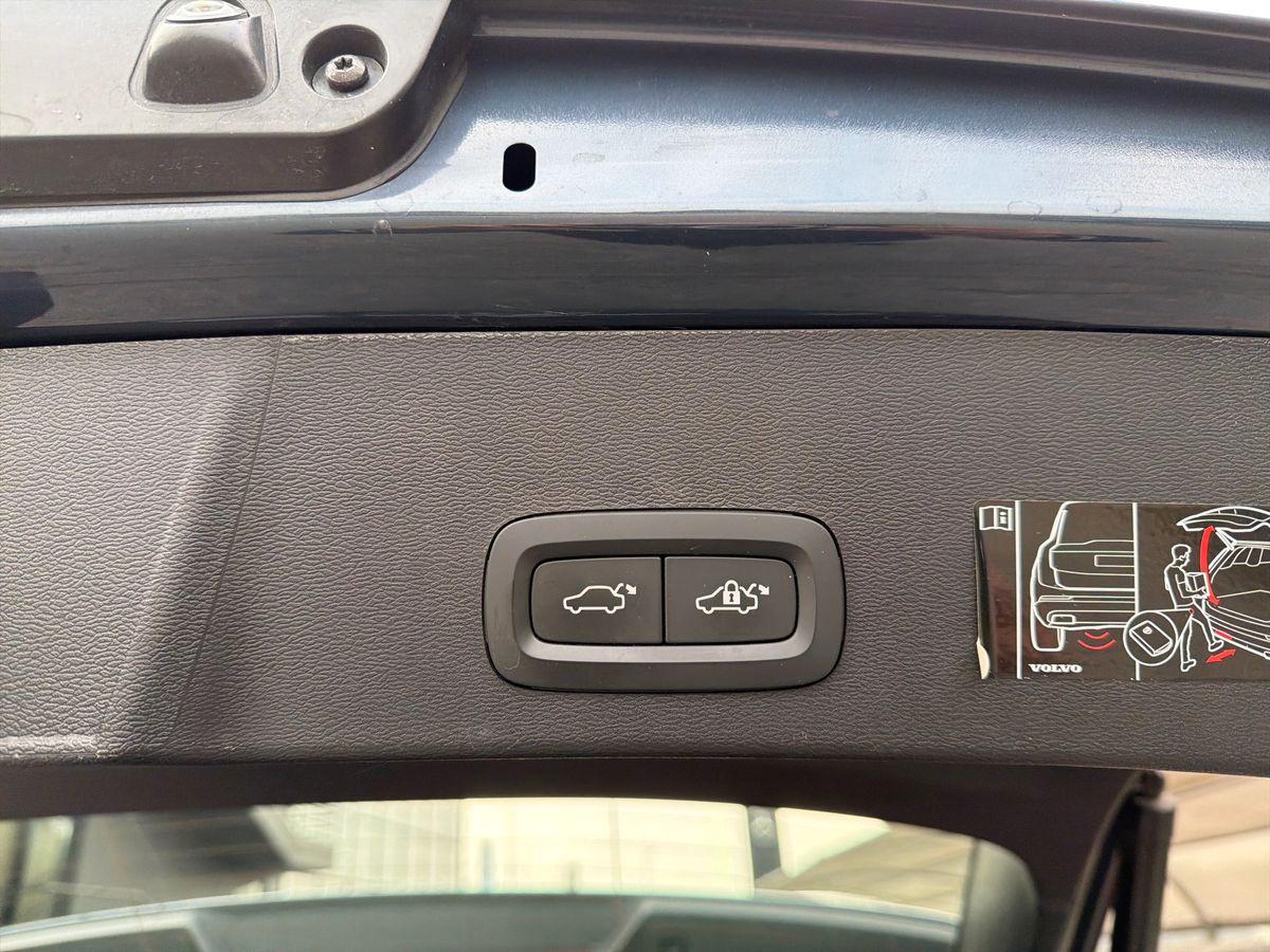 VOLVO XC40 1.5 t4 phev Inscription auto my21