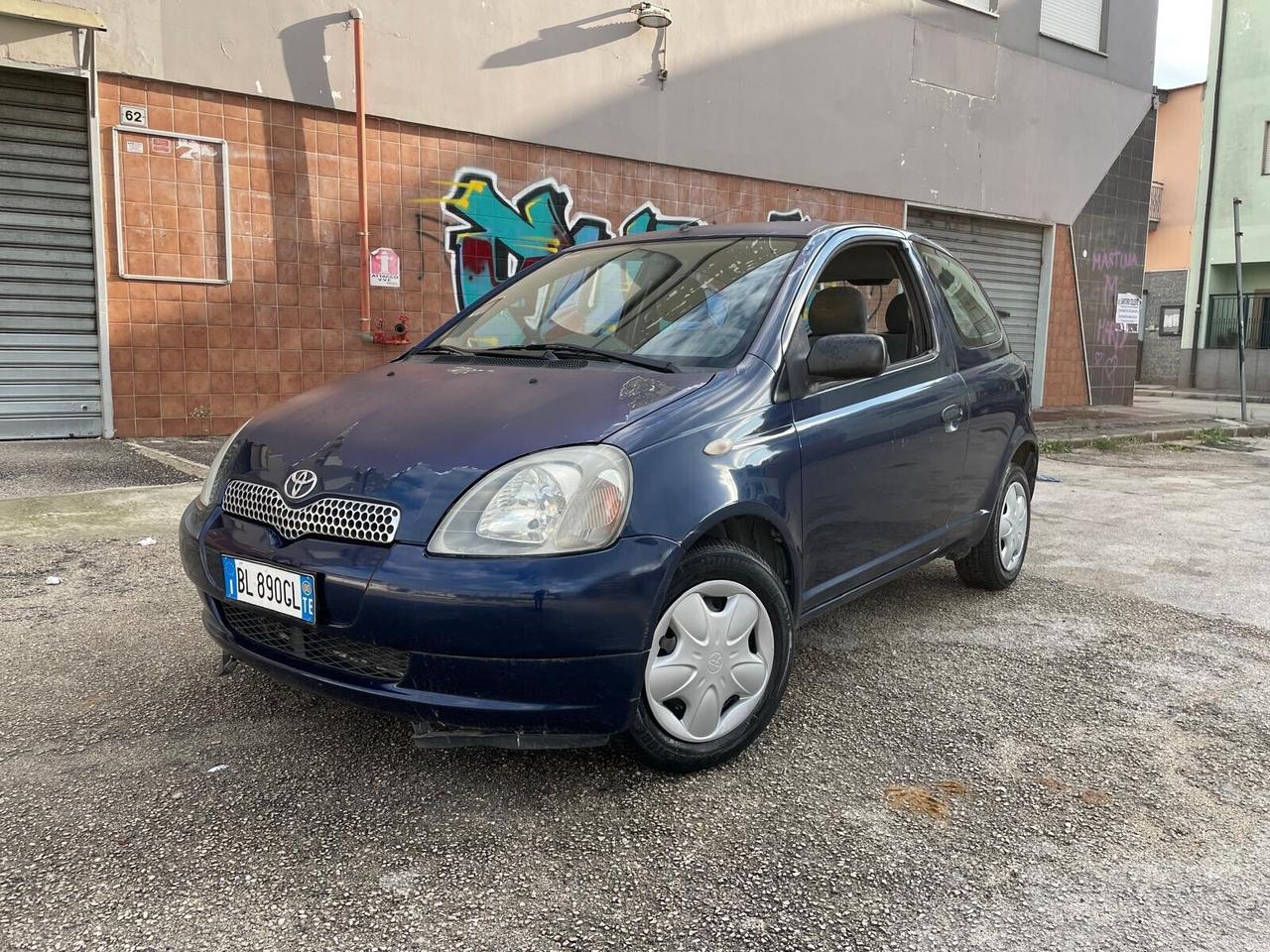 Toyota Yaris 1.0i 16V cat 3 porte