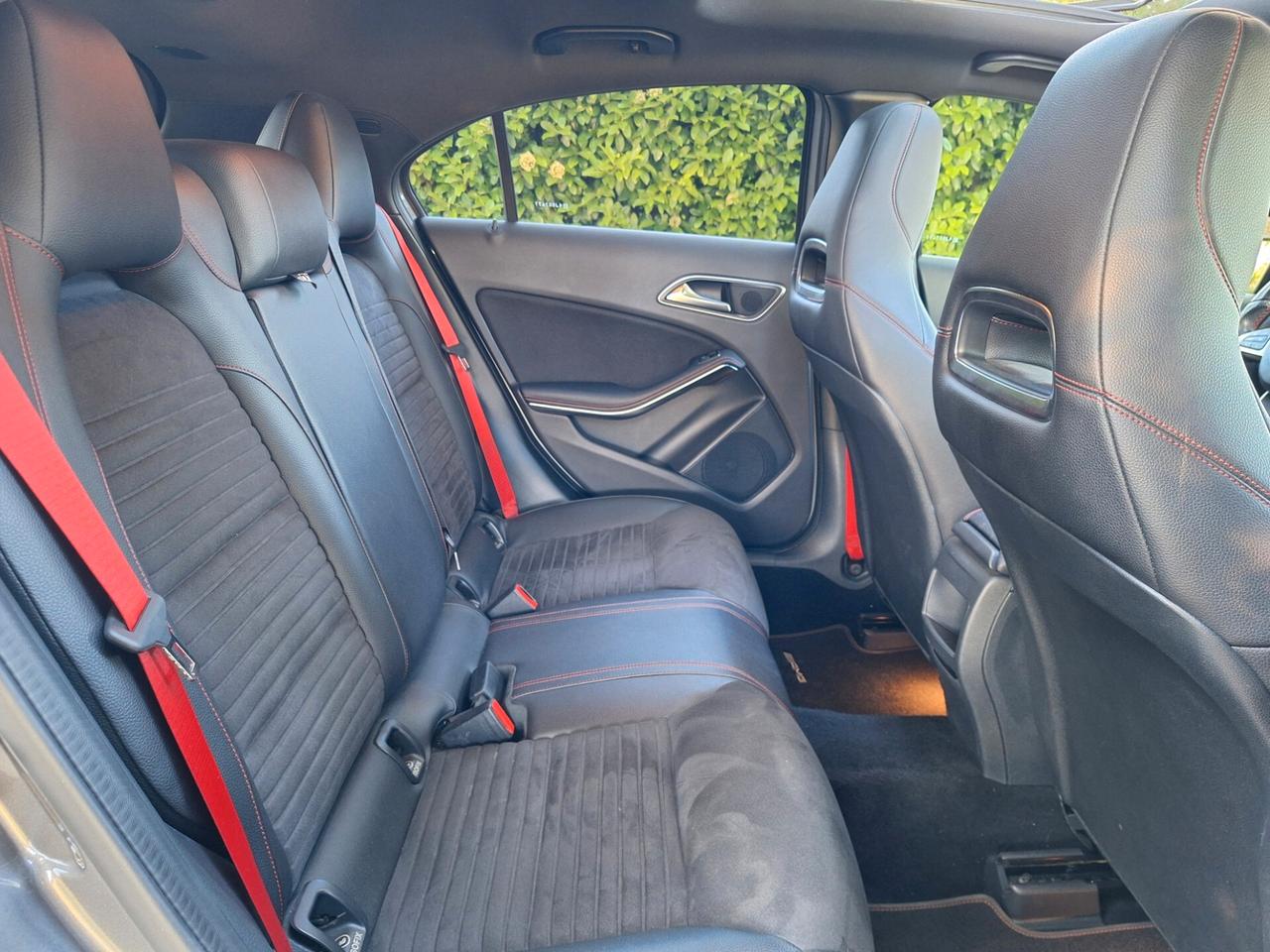 Mercedes-benz A 45 AMG A 45 AMG 4Matic Automatic