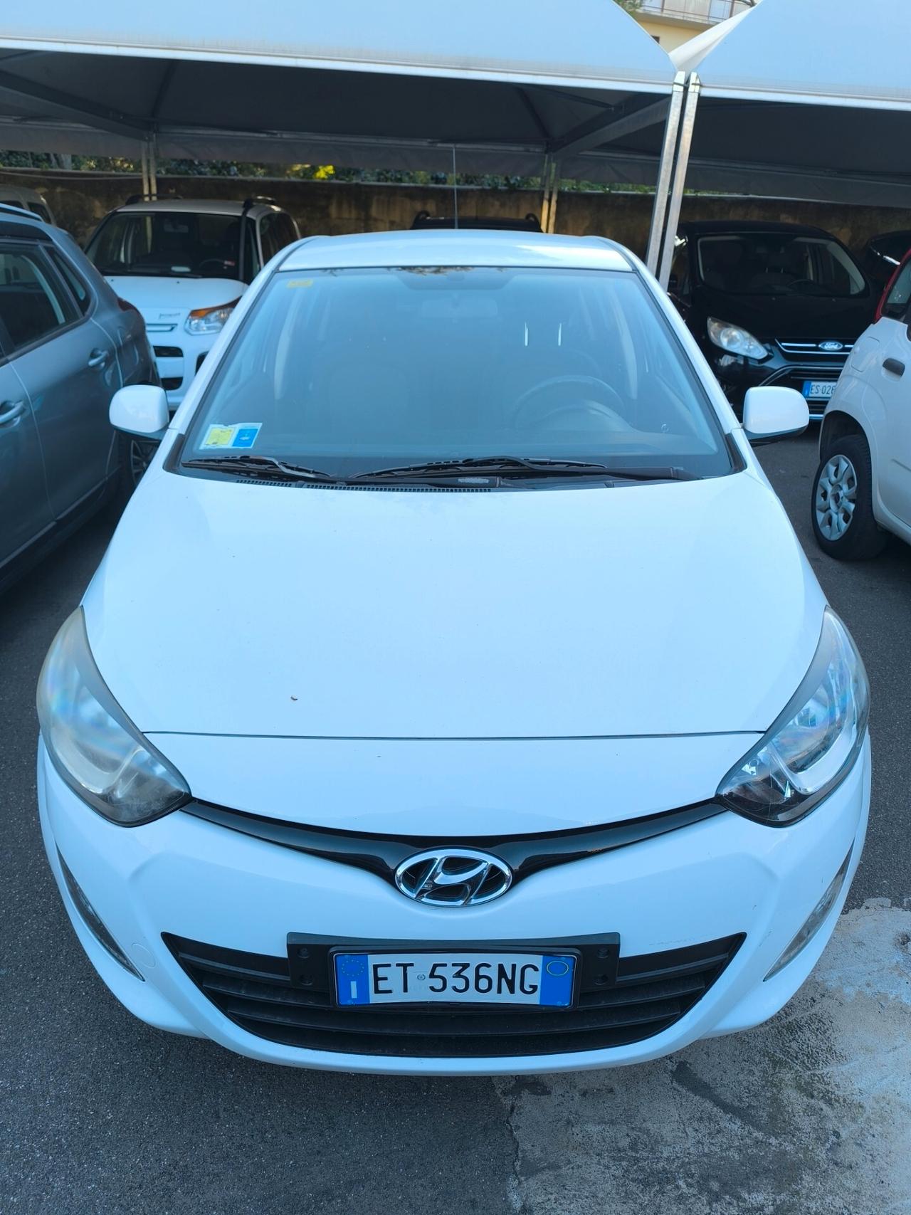 Hyundai i20 1.2 5p. Econext Sound Edition