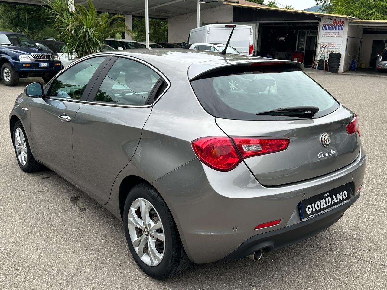 Alfa Romeo Giulietta 1.6 JTDm-2 105 CV