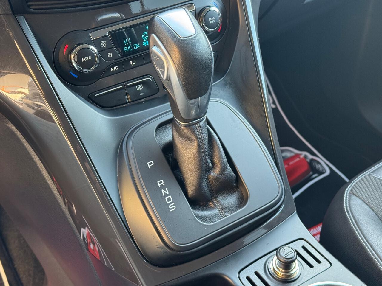 Ford Kuga 2.0 TDCI 150 CV S&S 4WD Powershift Titanium