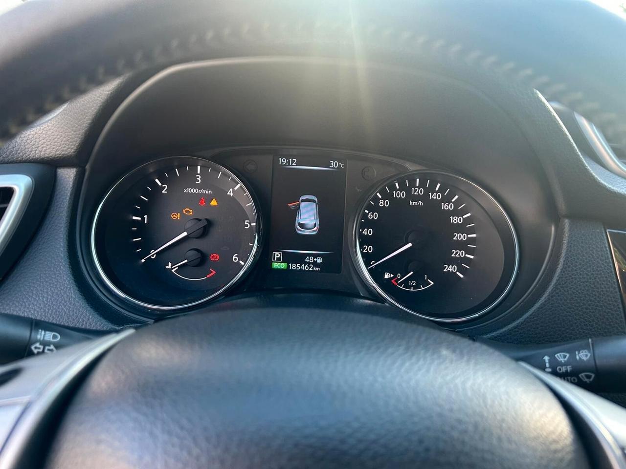 Nissan Qashqai 1.6 dCi N-Connecta 2WD 130cv xtronic E6