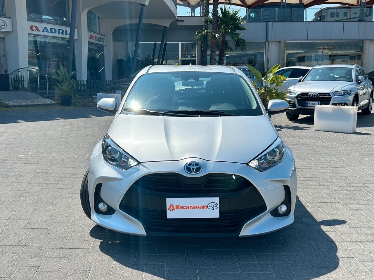 Toyota Yaris 1.5h Active