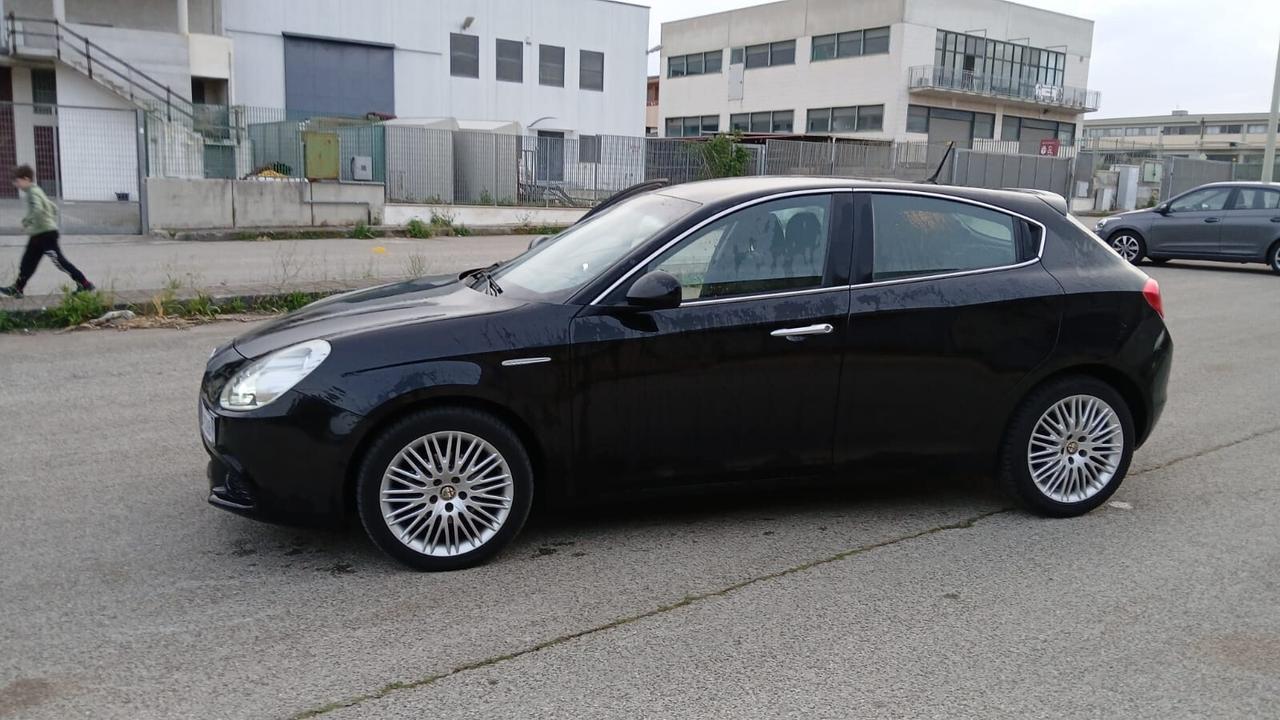 Alfa Romeo Giulietta 1.6 JTDm-2 105 CV Progression