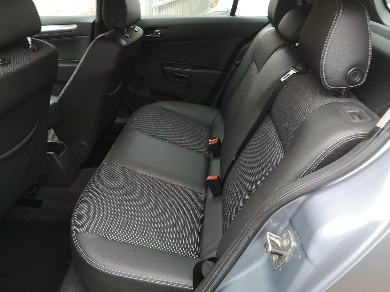 Opel Astra 1.7 CDTI 110CV 5 porte Enjoy