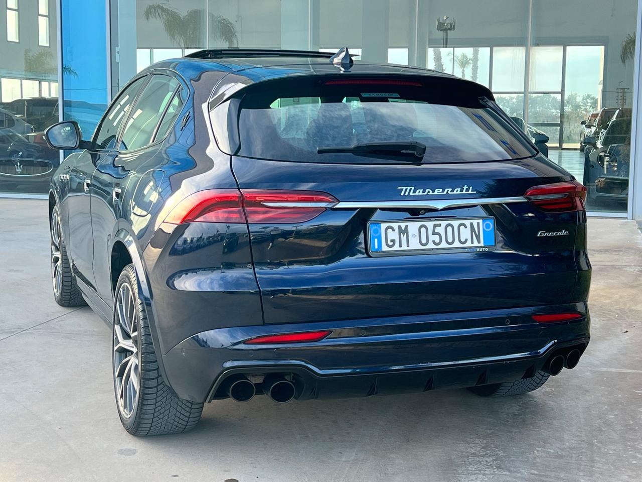 Maserati Grecale 2.0Modena 330cv possibilità noleggio no scoring