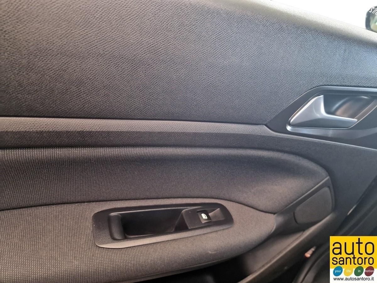PEUGEOT 308 1.5 ALLURE