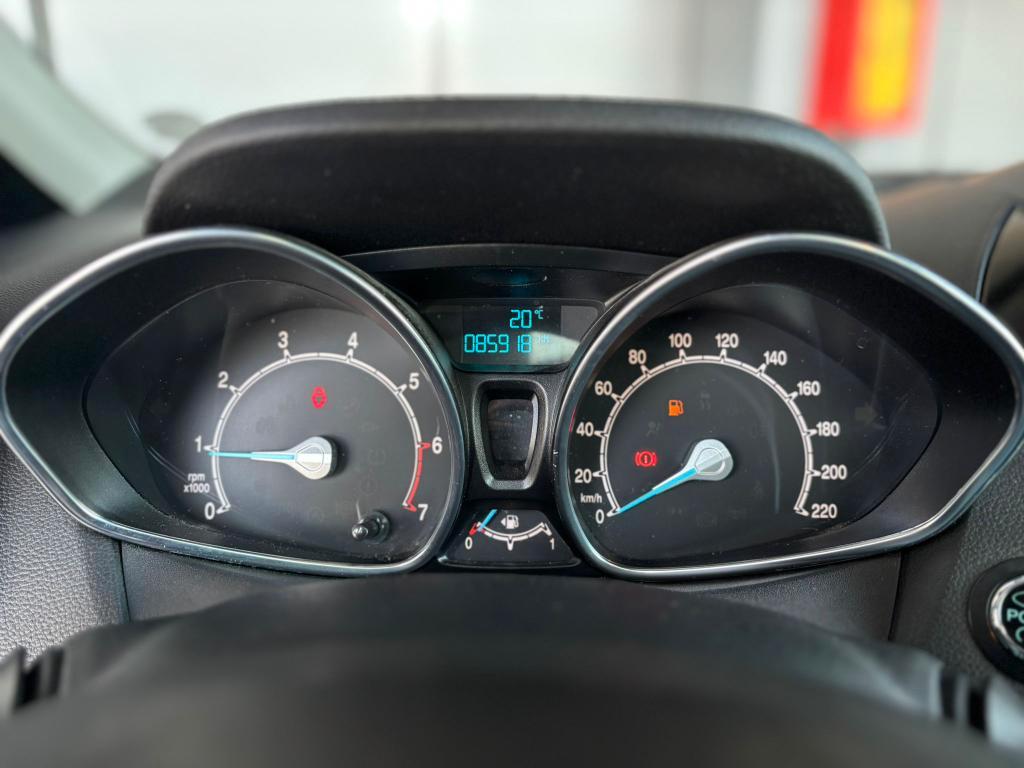 Ford B-Max 1.4 Titanium 90cv