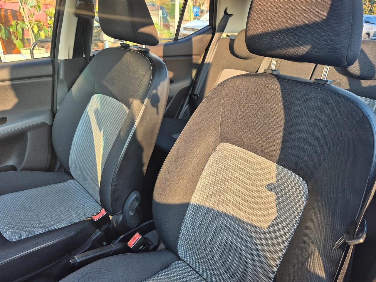 Hyundai i10 1.1 Distribuzione Effettuata