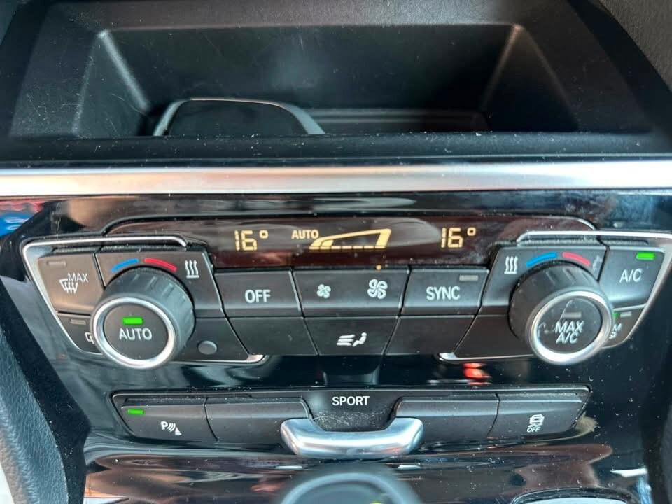 Bmw 2er Active Tourer 218d Luxury AUTOMATICA