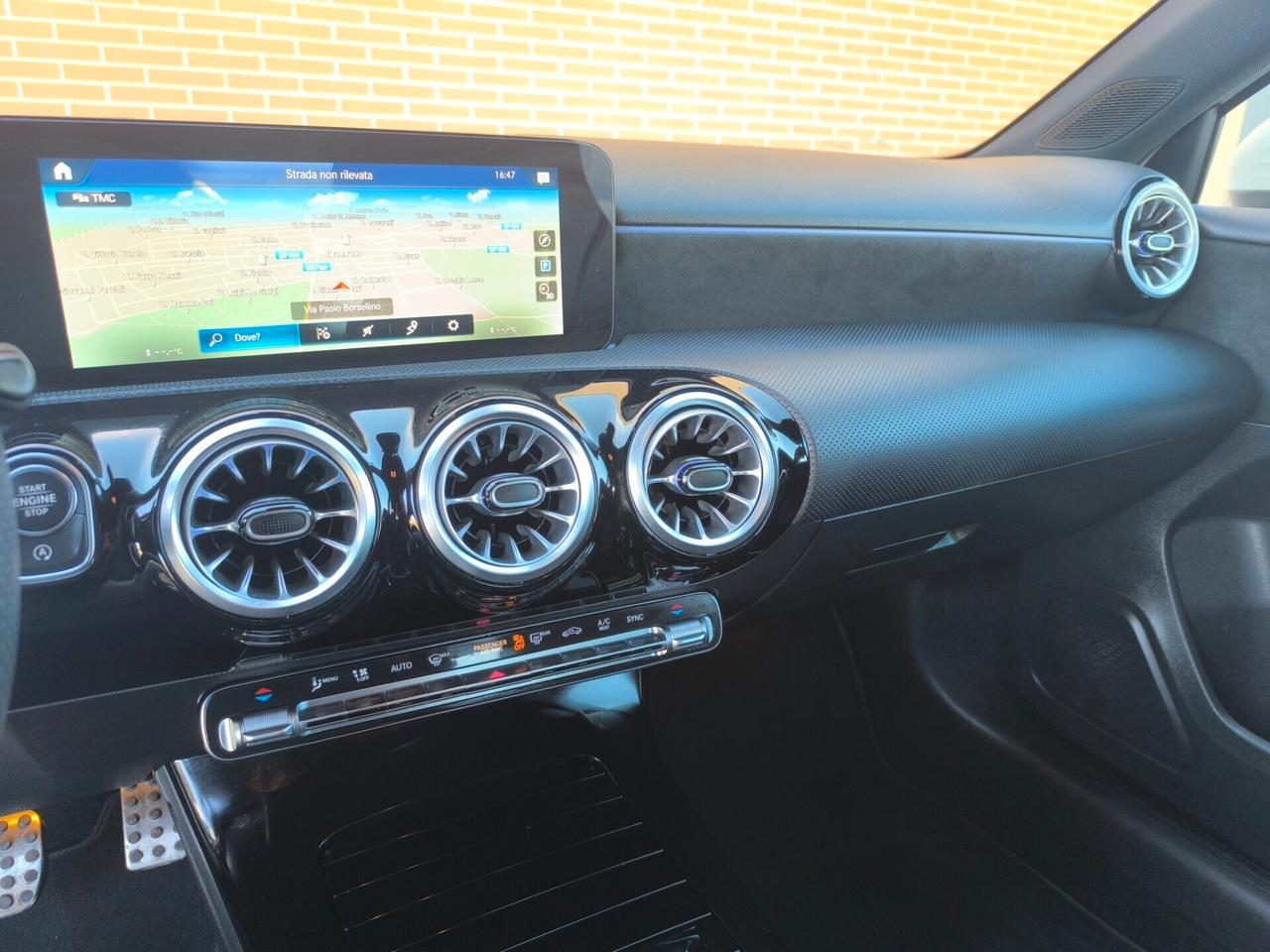 Mercedes-benz A 180 d Automatic AMG Line Premium Plus