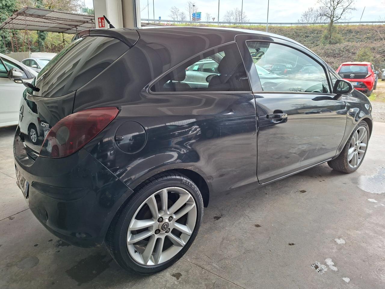 Opel Corsa 1.3 CDTI 90CV 3 porte Sport