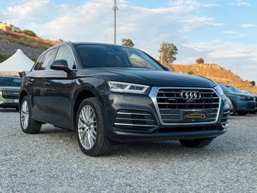 Audi Q5 2.0 TDI 190 CV quattro S tronic Business Sport