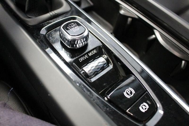 Volvo XC60 D3 Momentum Pro