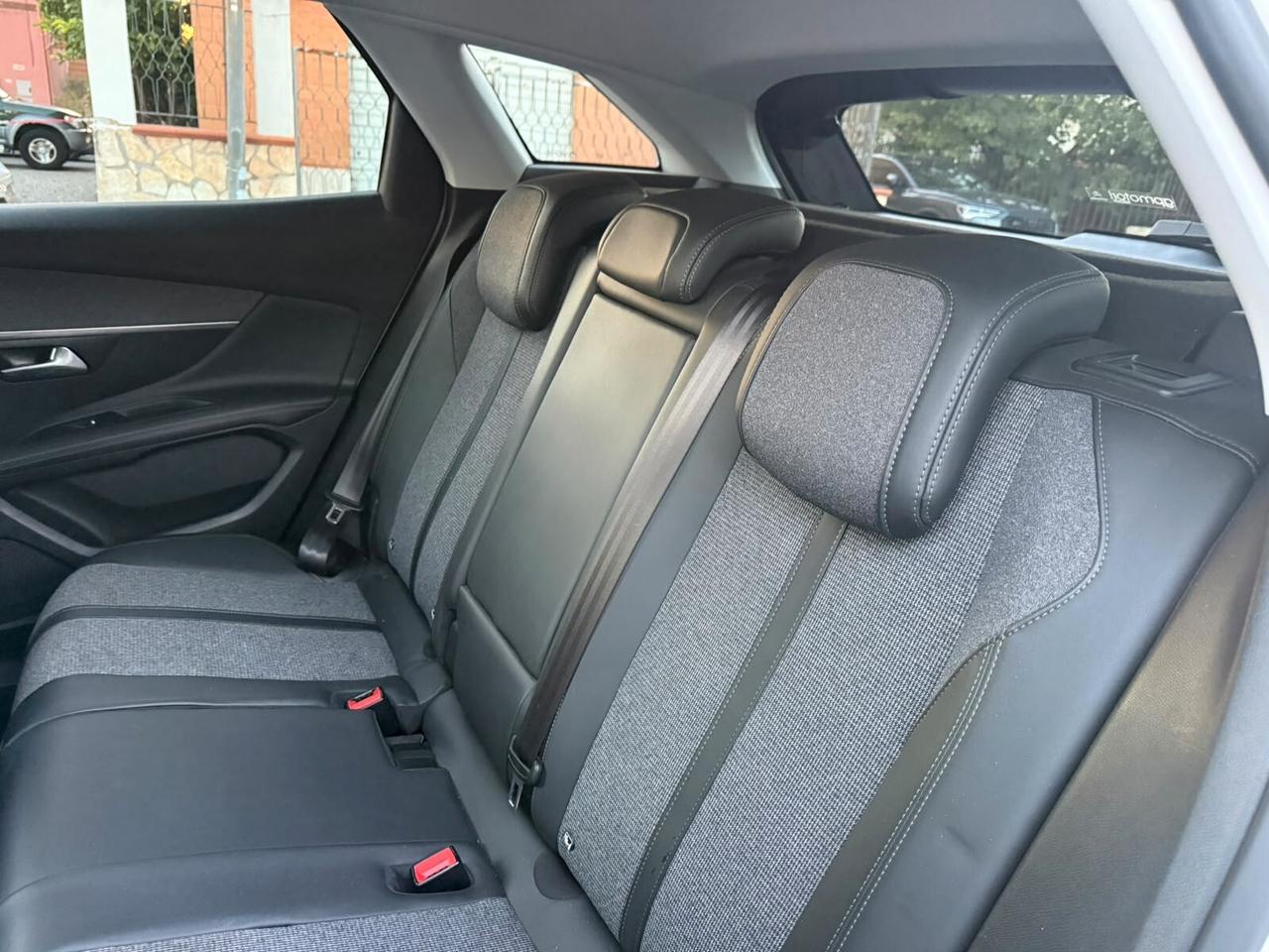 Peugeot 3008 BlueHDi 130 Euro6D - Full optional - Superprezzo